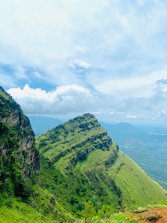 stunning-western-ghats-mountain-landscape-view-32608125